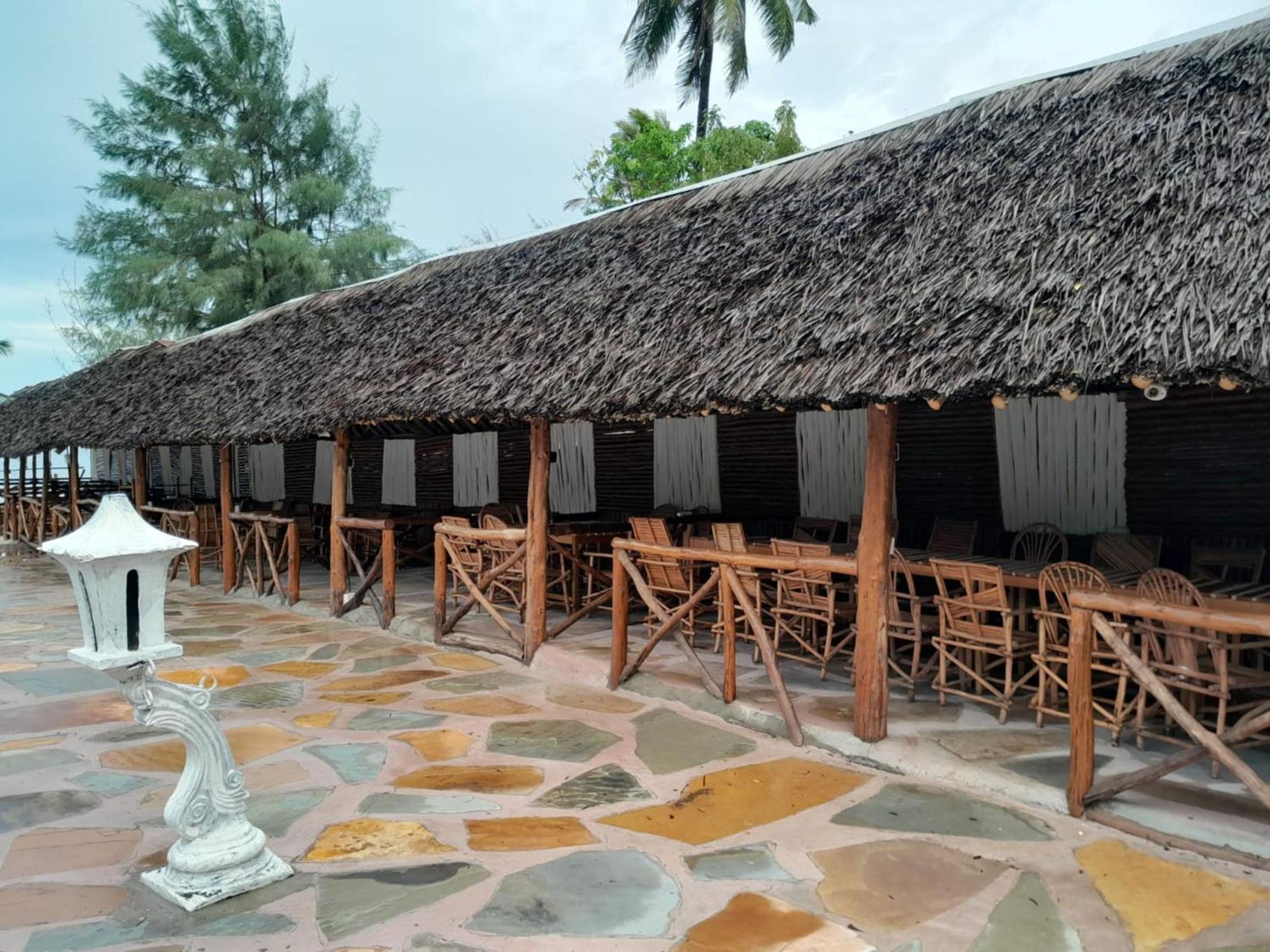 Oluwa Seun Beach Cottages, Mtwapa Mombasa Exterior photo