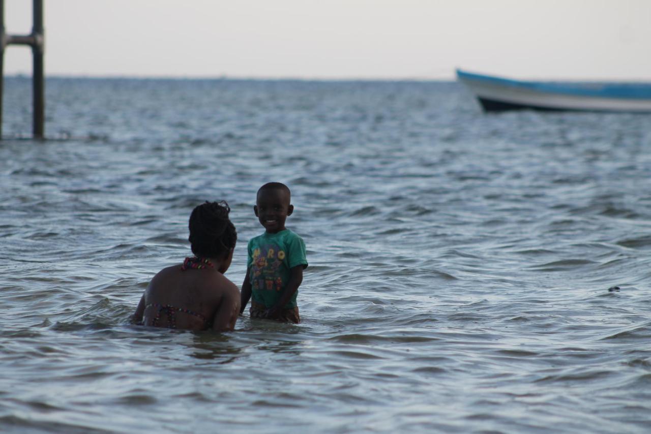 Oluwa Seun Beach Cottages, Mtwapa Mombasa Exterior photo